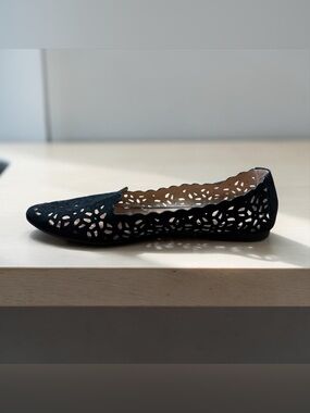 UNIONBAY, Suede Laser Cut Flats Women, Size 9, Black Scalloped Ballet Slip-On